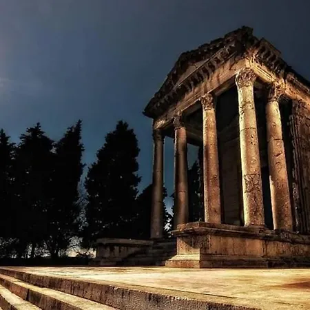 In With Sea View, Terrace, Air Conditioning, Wifi 633-2 Apartman *