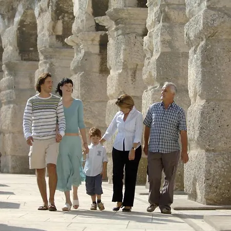 In With Sea View, Terrace, Air Conditioning, Wifi 633-2 Apartman *